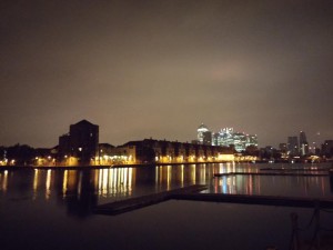 Grand Surrey Canal bei Nacht