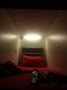 Mein Bett(wabe) im Hostel in Singapor