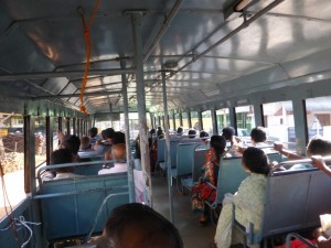 Bus von Kollam nach Verkala