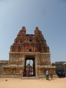 Eingang zum Vitthala-Tempel