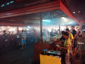Der kleine BBQ-Markt Larcian